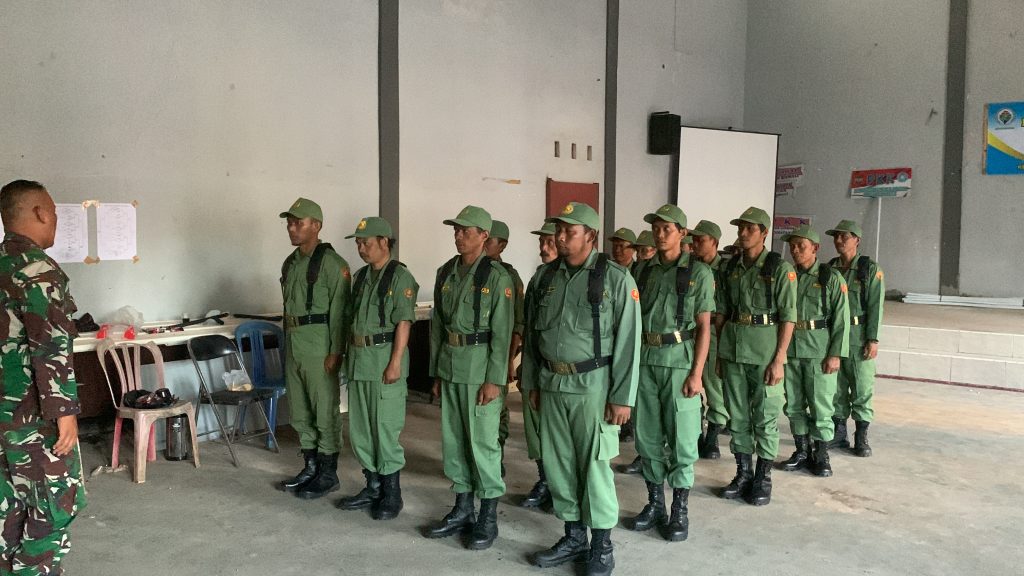 Pelatihan Baris Berbaris Linmas